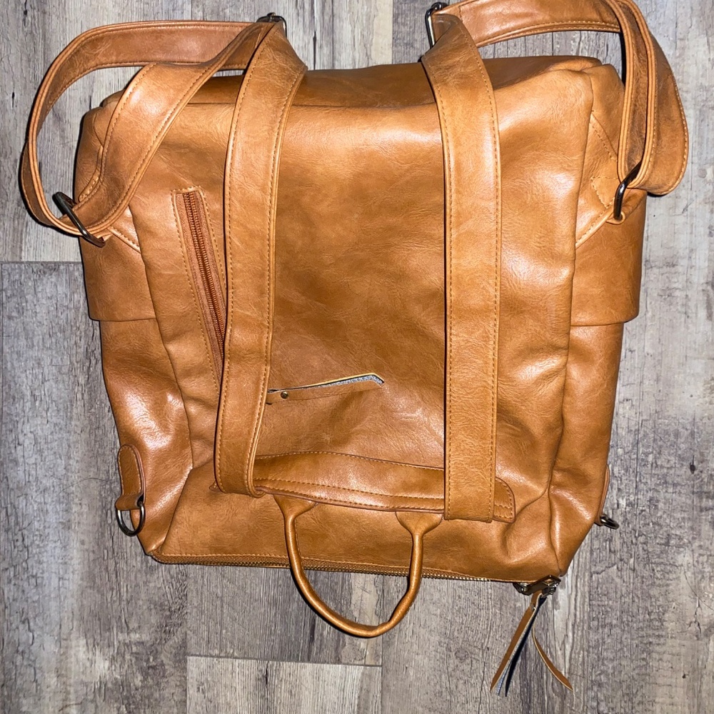 Leather backpack - Picture 2 of 2